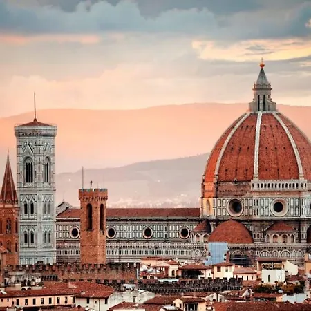Uffizi Gallery In The Heart Of The Florence